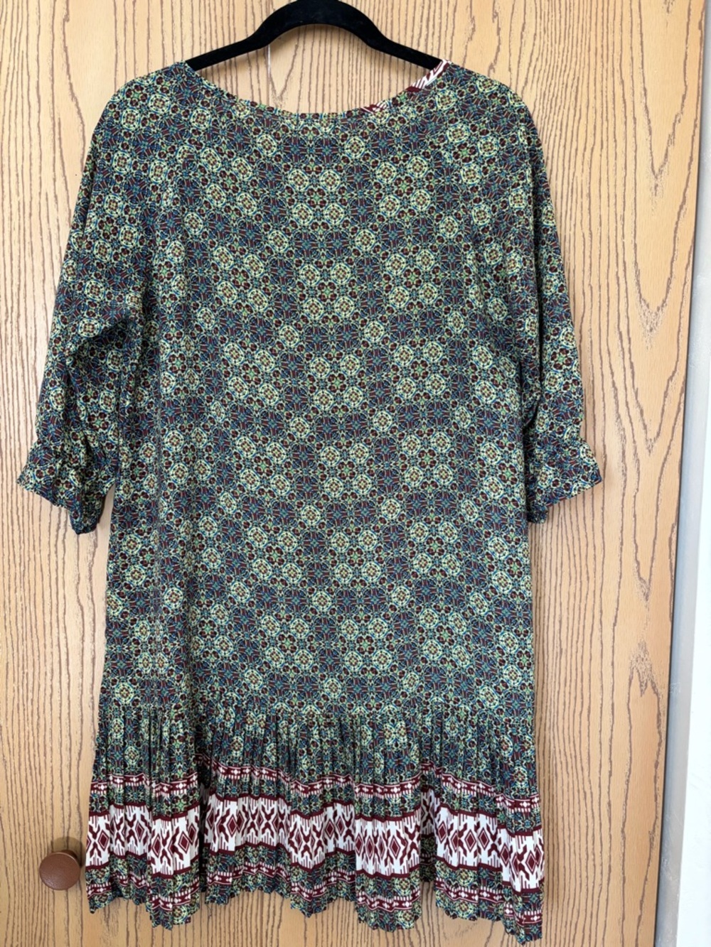 Earthbound Trading Co. abstract print pleated pullover casual dress. - Picture 2 of 8